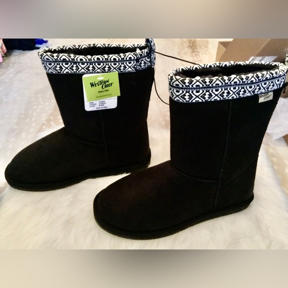 NWT YELLOWSTONE STYLE FUR LINED BOOTS 8M BETH DUTTON 🤠 BLACK WHITE WESTERN - Picture 8 of 12